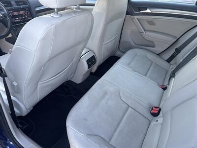 2019 Volkswagen e-Golf SEL Premium - Photo 9 - Stanton, CA 90680