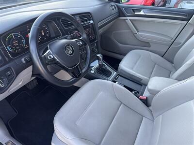 2019 Volkswagen e-Golf SEL Premium - Photo 8 - Stanton, CA 90680