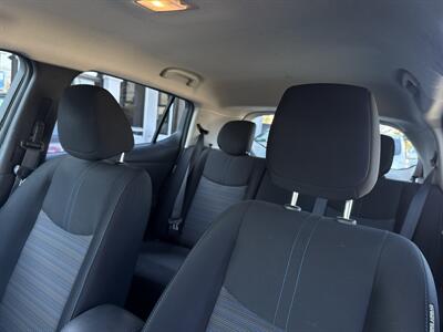 2022 Nissan LEAF S - Photo 11 - Stanton, CA 90680