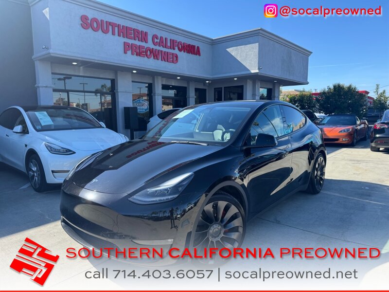 2022 Tesla Model Y Performance   - Photo 1 - Stanton, CA 90680