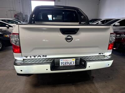 2021 Nissan Titan SV   - Photo 9 - Orange, CA 92867