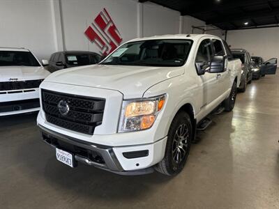 2021 Nissan Titan SV   - Photo 5 - Orange, CA 92867