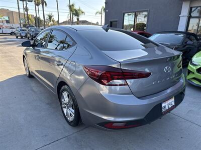 2020 Hyundai ELANTRA SEL - Photo 5 - Stanton, CA 90680