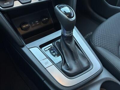 2020 Hyundai ELANTRA SEL - Photo 12 - Stanton, CA 90680