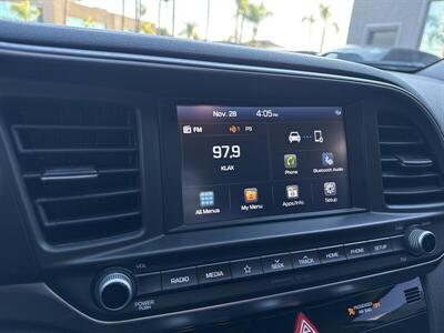 2020 Hyundai ELANTRA SEL - Photo 10 - Stanton, CA 90680