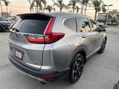 2018 Honda CR-V Touring   - Photo 4 - Stanton, CA 90680