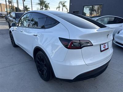 2022 Tesla Model Y Long Range   - Photo 6 - Stanton, CA 90680