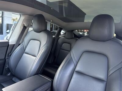 2022 Tesla Model Y Long Range   - Photo 11 - Stanton, CA 90680