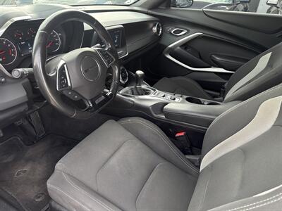 2017 Chevrolet Camaro LT   - Photo 8 - Stanton, CA 90680