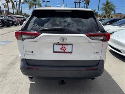 2019 Toyota RAV4 XLE   - Photo 5 - Stanton, CA 90680