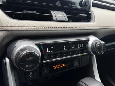 2019 Toyota RAV4 XLE   - Photo 14 - Stanton, CA 90680