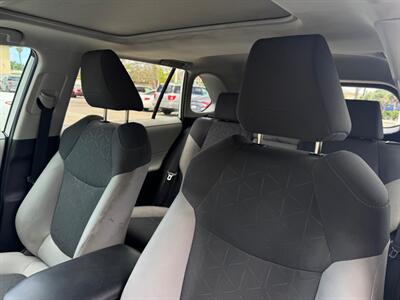 2019 Toyota RAV4 XLE   - Photo 11 - Stanton, CA 90680