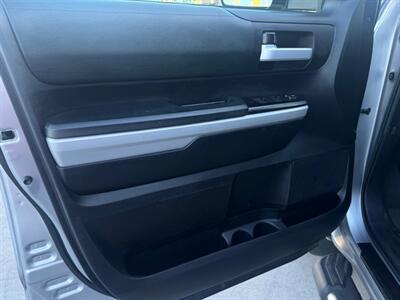 2020 Toyota Tundra SR5   - Photo 7 - Stanton, CA 90680