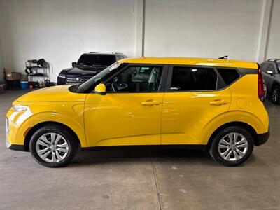 2020 Kia Soul LX   - Photo 4 - Orange, CA 92867