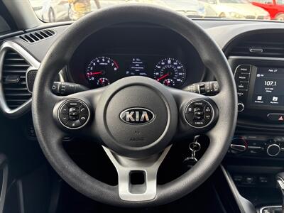 2020 Kia Soul LX   - Photo 16 - Orange, CA 92867