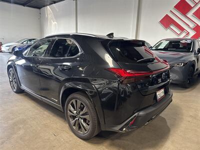 2022 Lexus UX 250h F SPORT   - Photo 4 - Orange, CA 92867