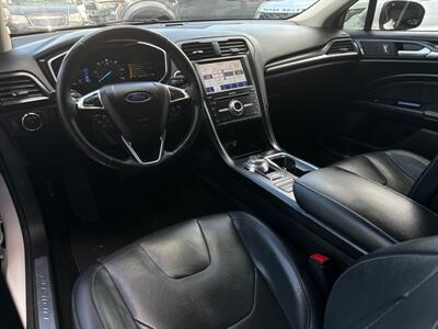 2020 Ford Fusion Energi Titanium   - Photo 11 - Orange, CA 92867