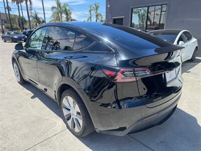 2023 Tesla Model Y - Photo 6 - Stanton, CA 90680