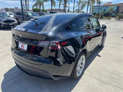 2023 Tesla Model Y - Photo 4 - Stanton, CA 90680
