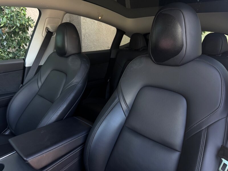 2023 Tesla Model Y Long Range - Photo 11