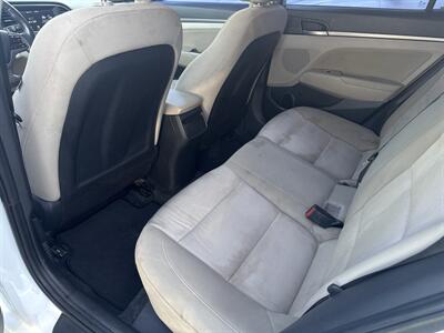 2018 Hyundai ELANTRA Limited   - Photo 8 - Stanton, CA 90680