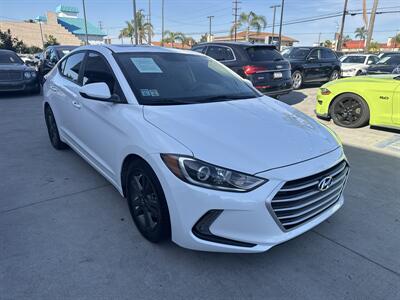 2018 Hyundai ELANTRA Limited   - Photo 3 - Stanton, CA 90680