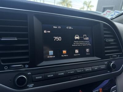 2018 Hyundai ELANTRA Limited   - Photo 12 - Stanton, CA 90680