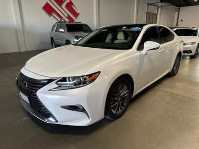 2018 Lexus ES   - Photo 4 - Orange, CA 92867