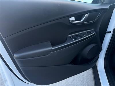 2023 Hyundai KONA Electric SE   - Photo 7 - Stanton, CA 90680