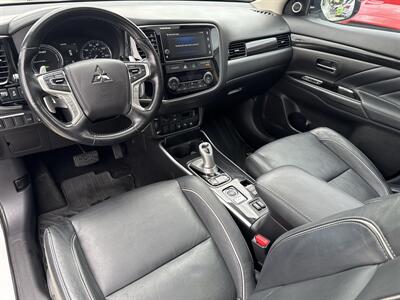 2018 Mitsubishi Outlander PHEV GT   - Photo 12 - Stanton, CA 90680
