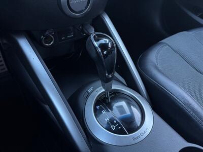 2012 Hyundai VELOSTER - Photo 15 - Stanton, CA 90680