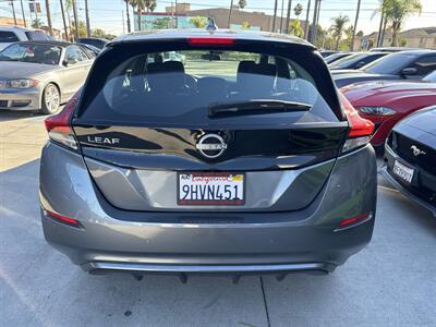 2024 Nissan LEAF S - Photo 4 - Stanton, CA 90680