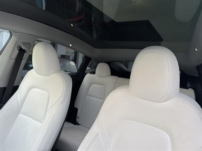 2024 Tesla Model Y Long Range   - Photo 11 - Stanton, CA 90680