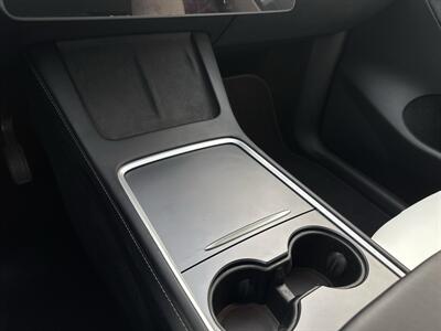 2024 Tesla Model Y Long Range   - Photo 12 - Stanton, CA 90680