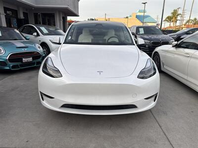 2024 Tesla Model Y Long Range   - Photo 2 - Stanton, CA 90680