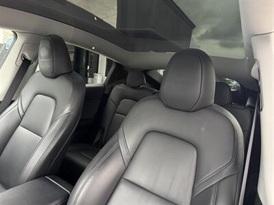 2023 Tesla Model Y   - Photo 11 - Stanton, CA 90680