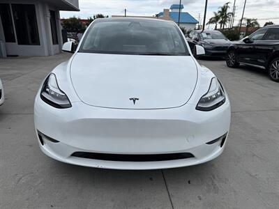 2023 Tesla Model Y   - Photo 2 - Stanton, CA 90680