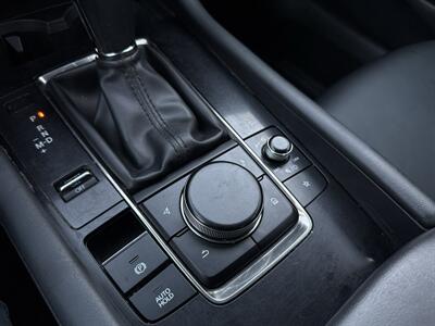 2021 Mazda Mazda3 Sedan Preferred   - Photo 16 - Stanton, CA 90680