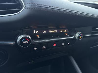 2021 Mazda Mazda3 Sedan Preferred   - Photo 14 - Stanton, CA 90680