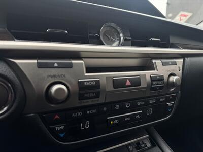 2017 Lexus ES 350   - Photo 14 - Stanton, CA 90680