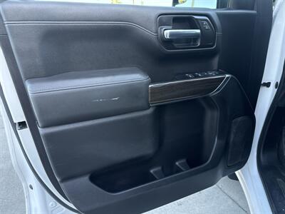 2020 Chevrolet Silverado 1500 LT   - Photo 7 - Stanton, CA 90680