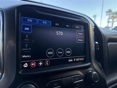 2020 Chevrolet Silverado 1500 LT   - Photo 13 - Stanton, CA 90680