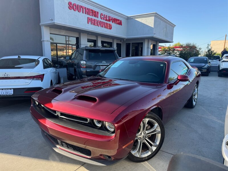 2020 Dodge Challenger SXT  
