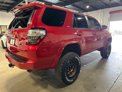 2019 Toyota 4Runner SR5   - Photo 6 - Orange, CA 92867