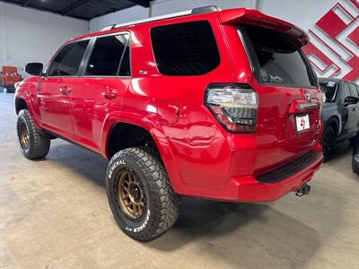 2019 Toyota 4Runner SR5   - Photo 4 - Orange, CA 92867