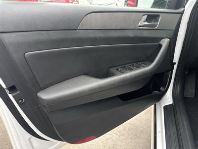 2018 Hyundai SONATA Sport   - Photo 7 - Stanton, CA 90680