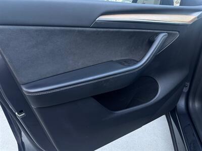 2023 Tesla Model Y Performance - Photo 7 - Stanton, CA 90680