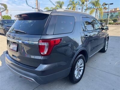2017 Ford Explorer XLT   - Photo 4 - Stanton, CA 90680