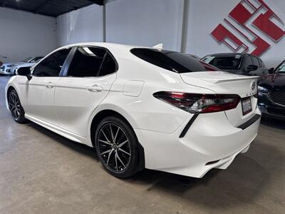 2024 Toyota Camry SE   - Photo 4 - Orange, CA 92867