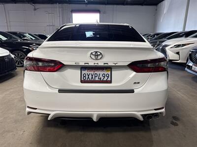 2024 Toyota Camry SE   - Photo 5 - Orange, CA 92867